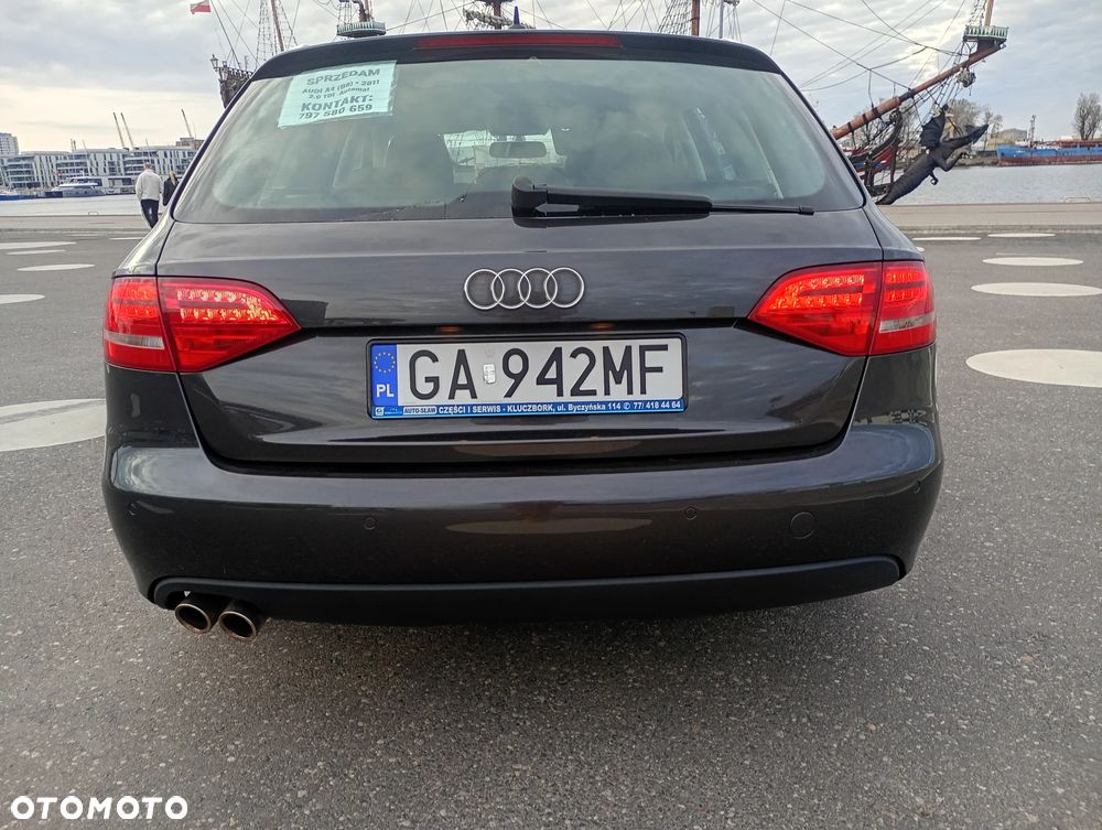 Audi A4 Avant - 8