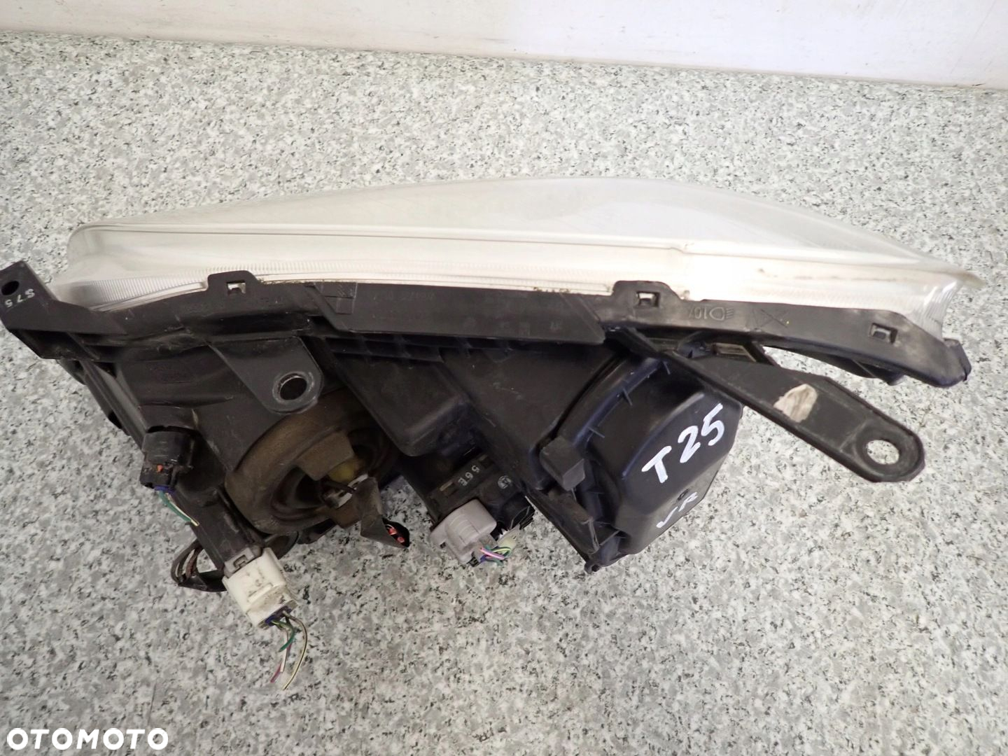TOYOTA AVENSIS T25 03-05 REFLEKTOR LAMPA PRZEDNIA PRAWA - 10