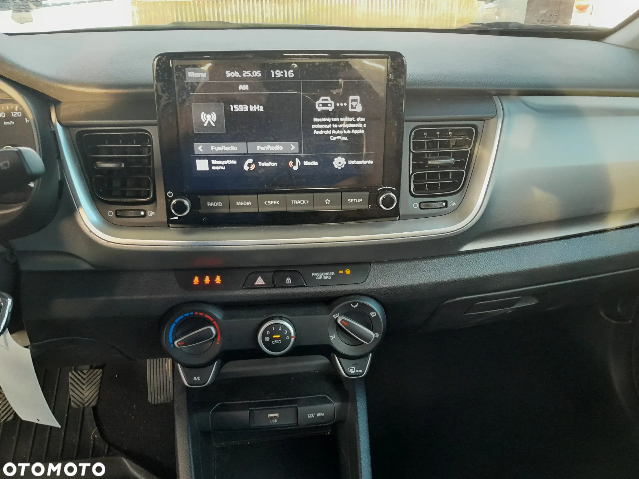 Kia Stonic 1.0 T-GDI GT Line - 8