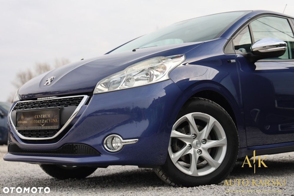 Peugeot 208 - 9
