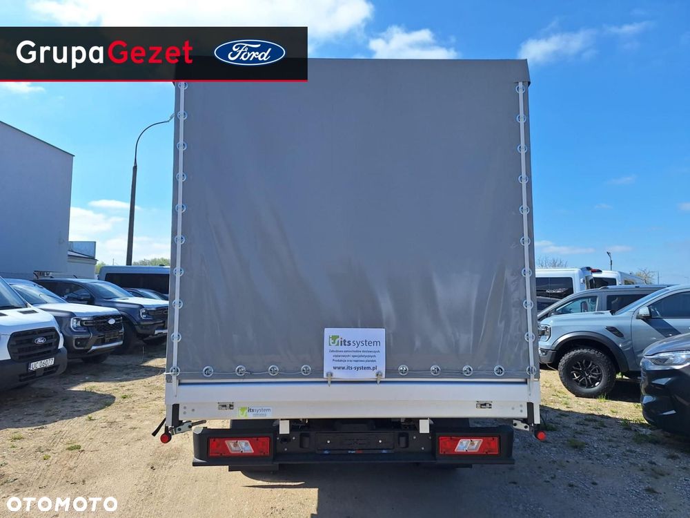 Ford Transit - 14
