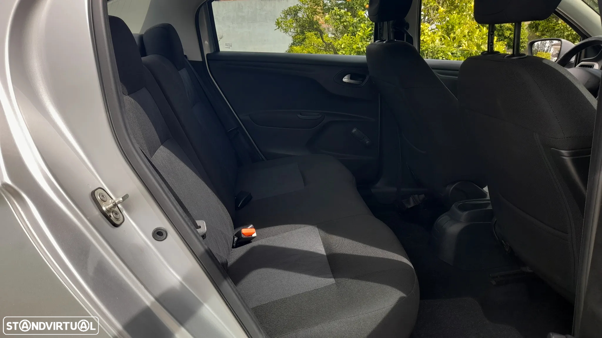 Citroën C-Elysée 1.6 HDi Seduction - 34