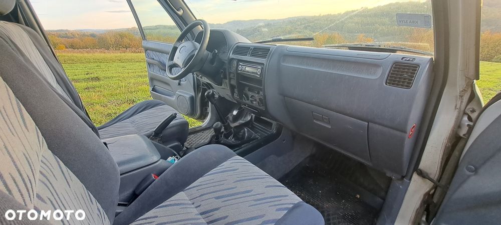 Toyota Land Cruiser 1998 photo 4