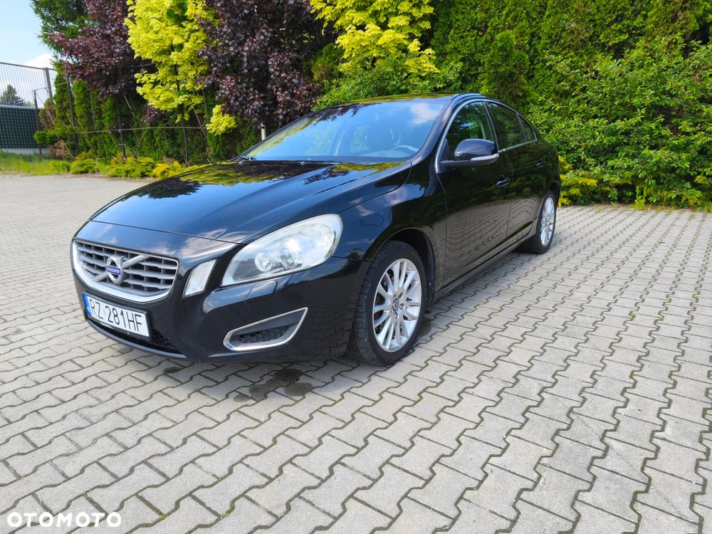 Volvo S60 - 4