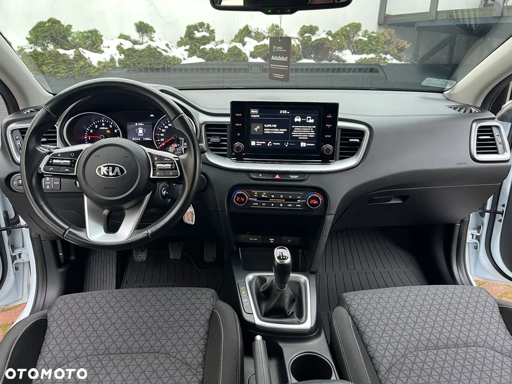 Kia Ceed 1.0 T-GDI M - 10