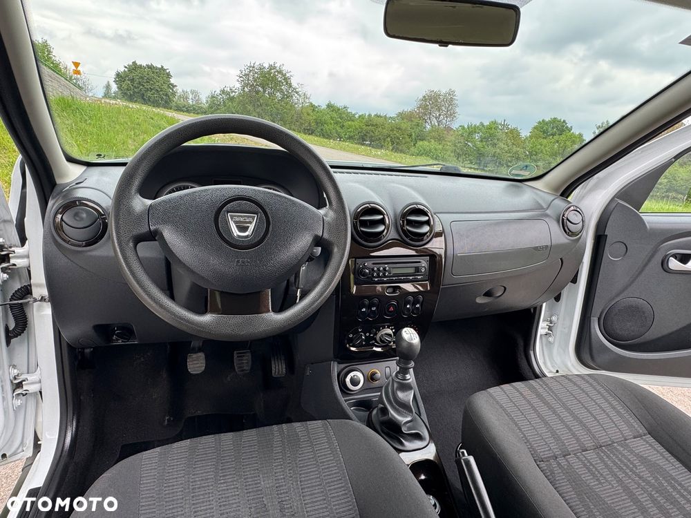 Dacia Duster 1.6 16V 4x4 Ambiance - 31