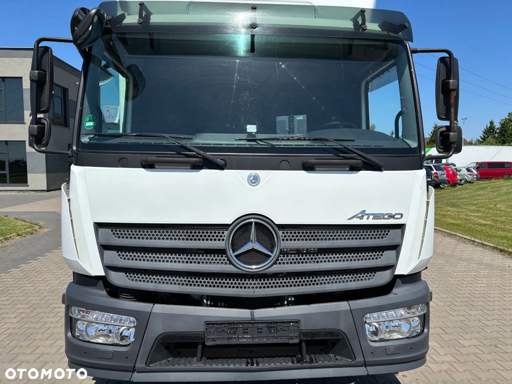 Mercedes-Benz ATEGO 1524  EURO 6 (1527, 1530) kontener z windą , kabina przeedłużana  z łóżkiem składanym - 7