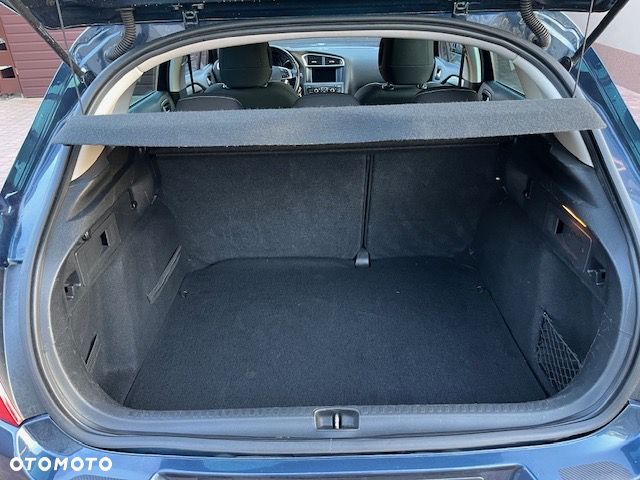 Citroën C4 VTi 120 Exclusive - 27