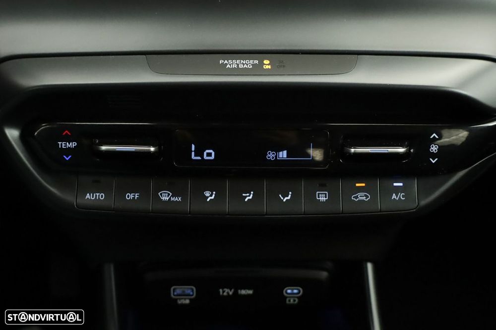 Hyundai i20 1.0 T-GDI Style DCT - 12