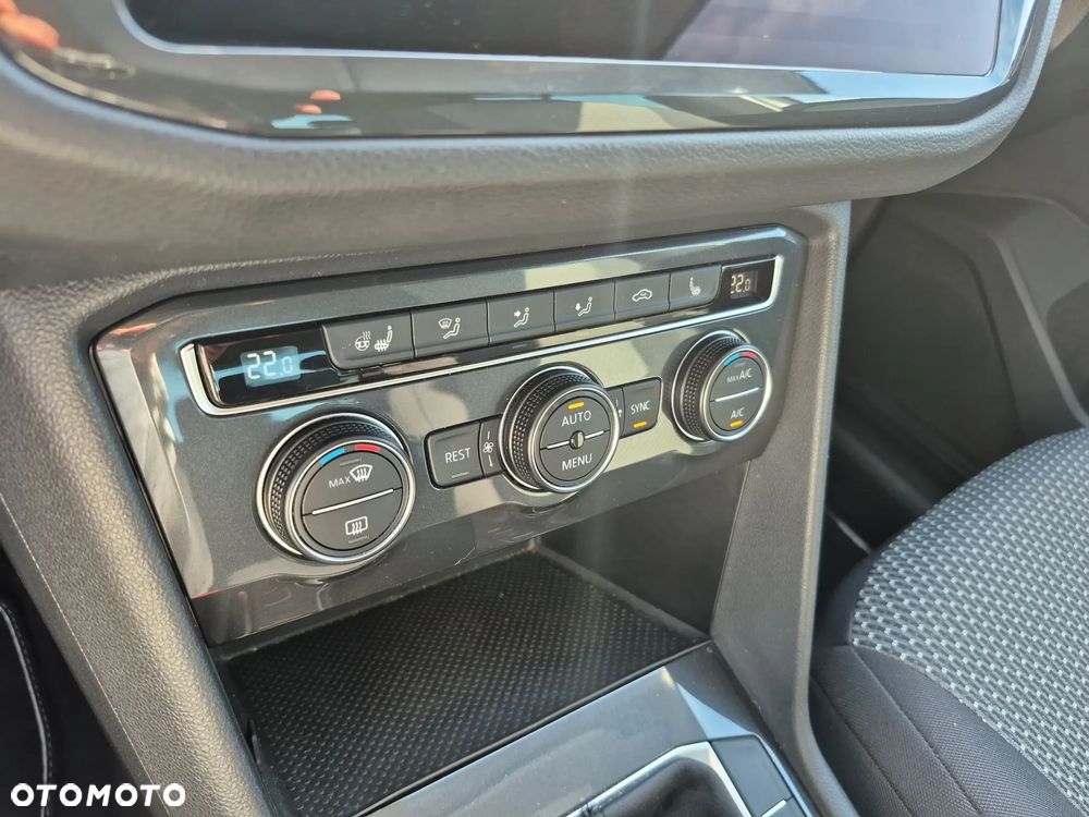 Volkswagen Tiguan 1.5 TSI EVO Comfortline - 26