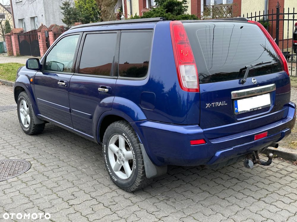 Nissan X-Trail 2.0 4x4 Comfort - 2