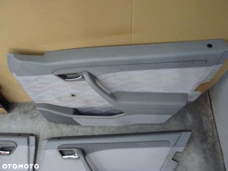 BOCZEK BOCZKI DRZWI PRZÓD TYŁ MERCEDES W202 SEDAN NR236 - 9