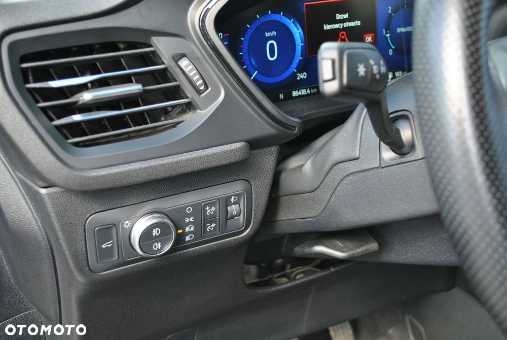 Ford Kuga 2.0 EcoBlue 4x4 ST-LINE - 18
