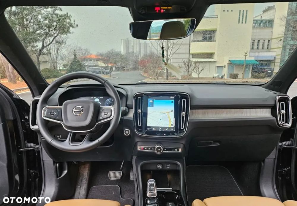 Volvo XC 40 B5 B AWD Inscription - 15