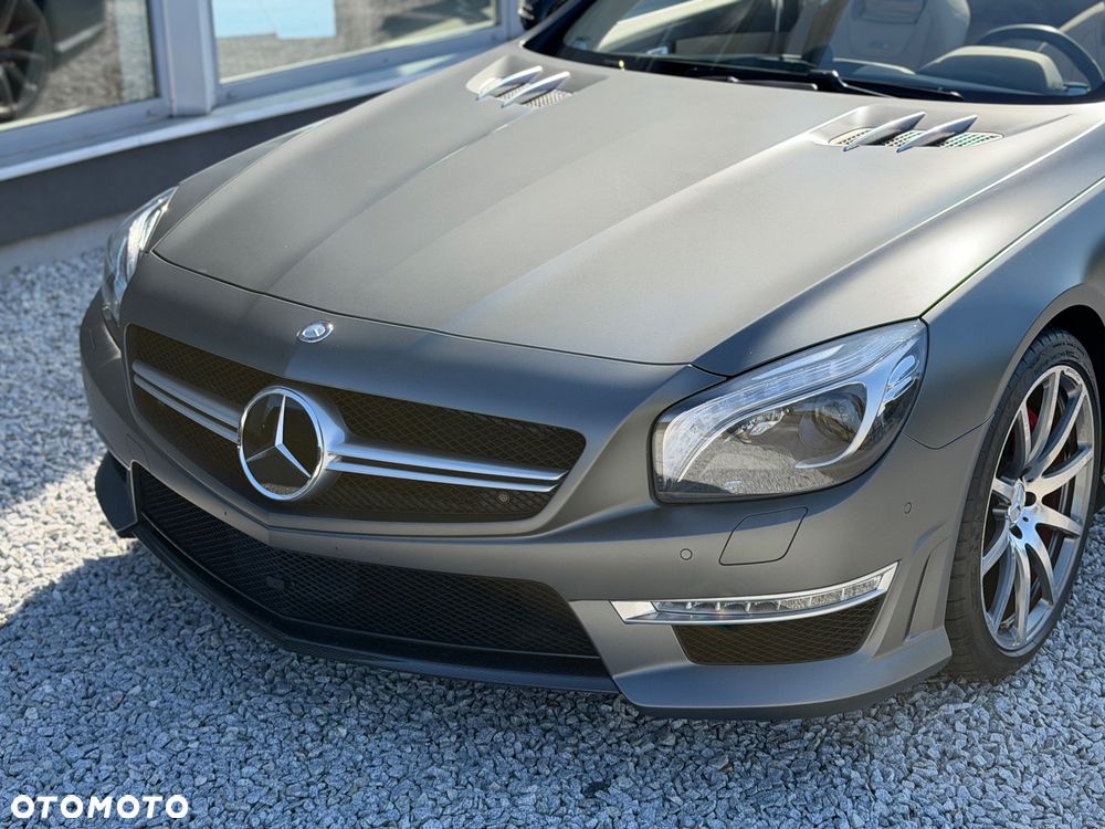 Mercedes-Benz SL 63 AMG AMG Speedshift MCT 7-Gang Sportgetriebe AMG Performance Package - 16