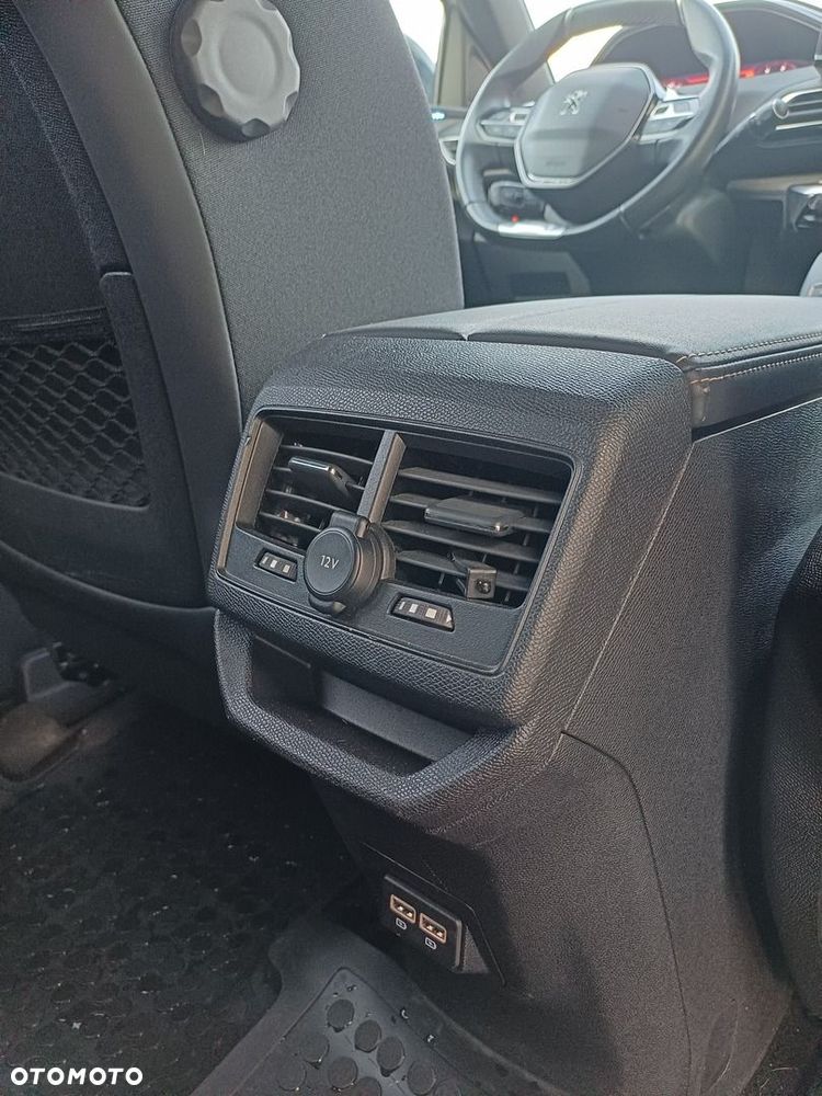 Peugeot 3008 1.5 BlueHDi GT Pack S&S EAT8 - 30