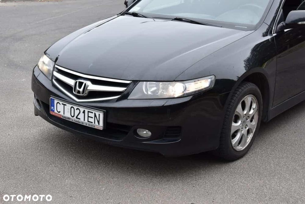 Honda Accord 2.0 Executive - 9
