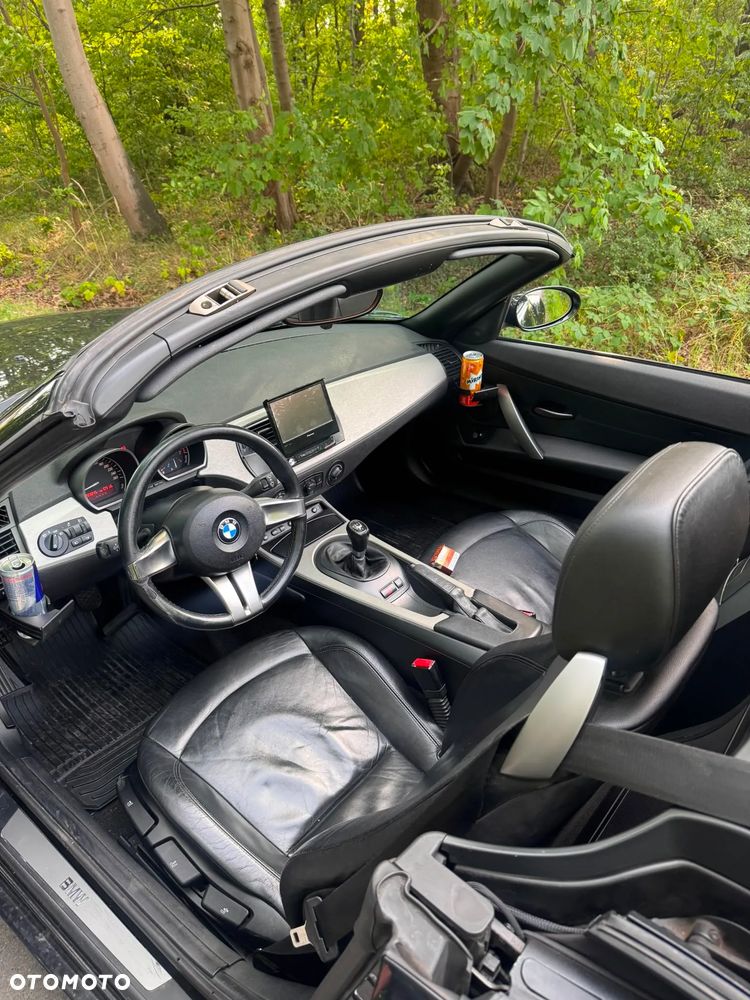 BMW Z4 2.2i - 15