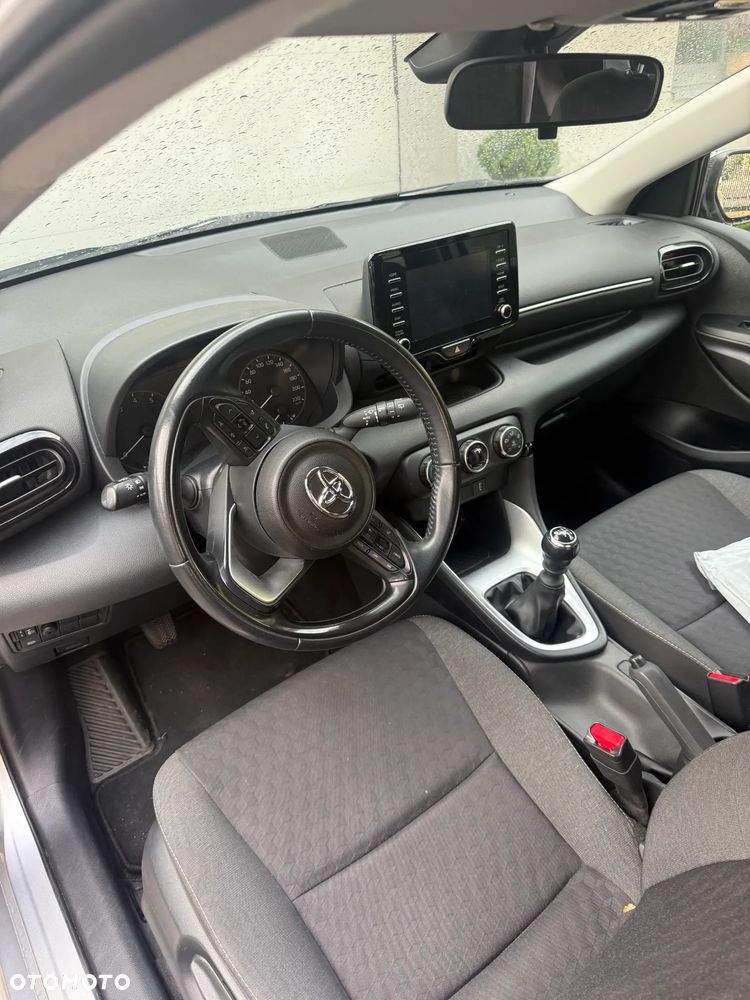 Toyota Yaris 1.5 Active - 5