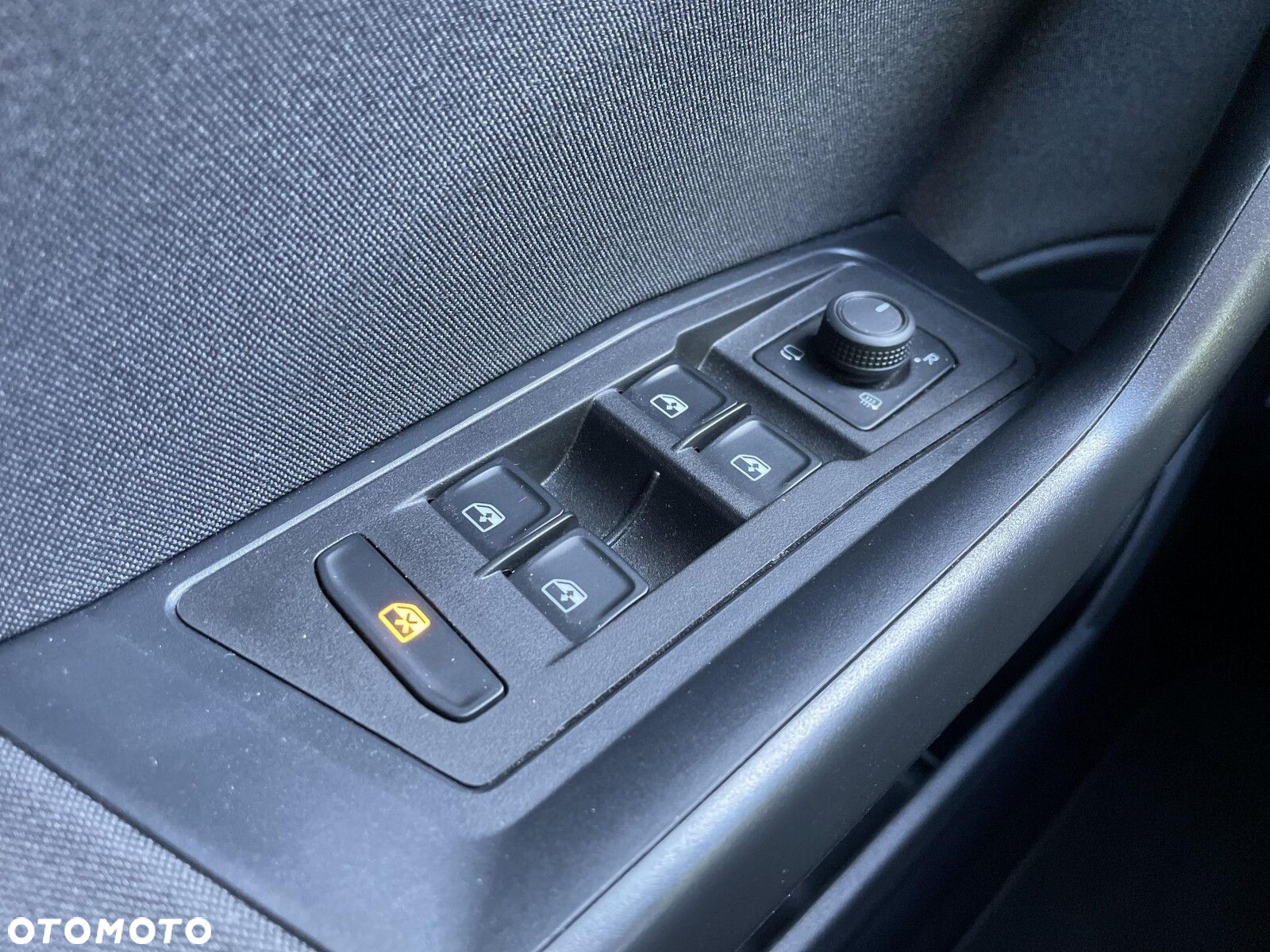 Volkswagen T-Roc 1.5 TSI Special Edition DSG - 23