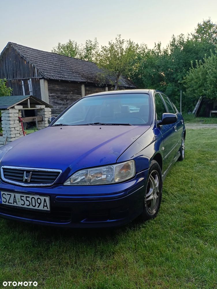 Honda Accord 1.8i LS - 18