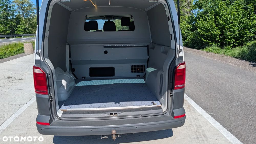 Volkswagen Transporter Caravelle DSG Lang Highline - 14