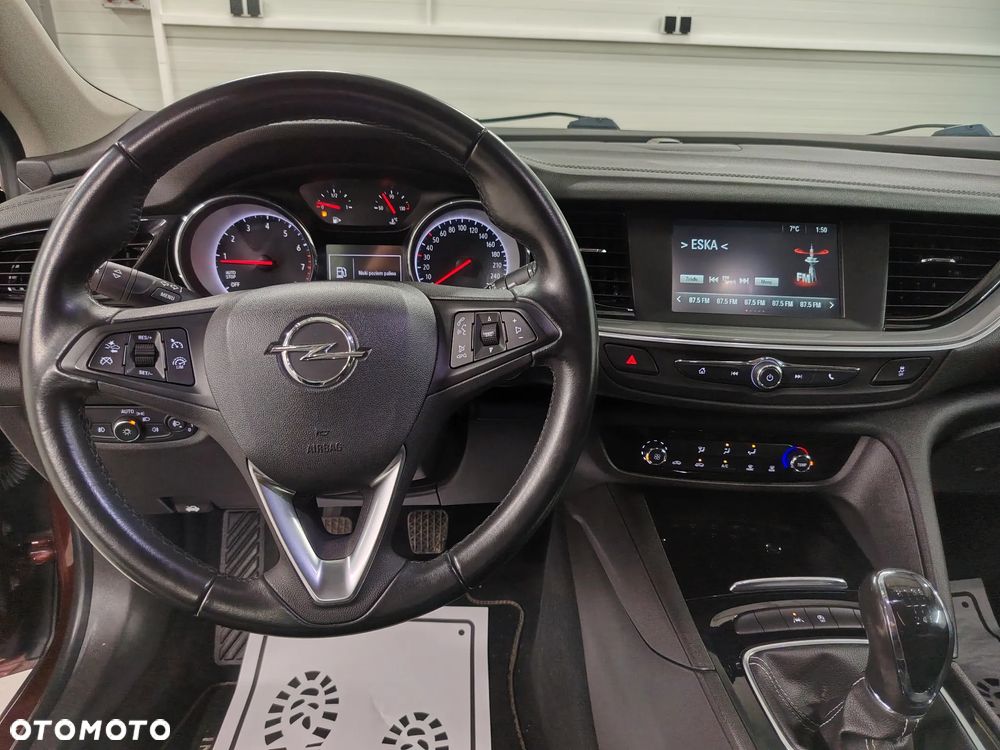 Opel Insignia 1.5 T Exclusive S&S - 30