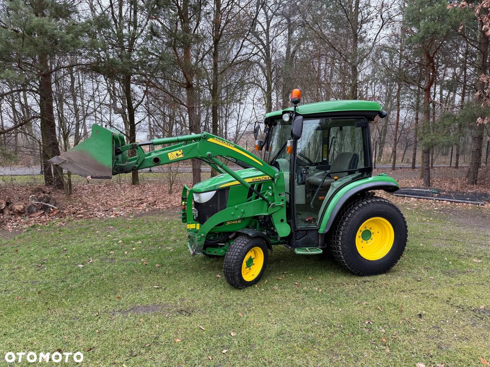 John Deere 3045R tur, tuz, wałek wom przód tył - 14