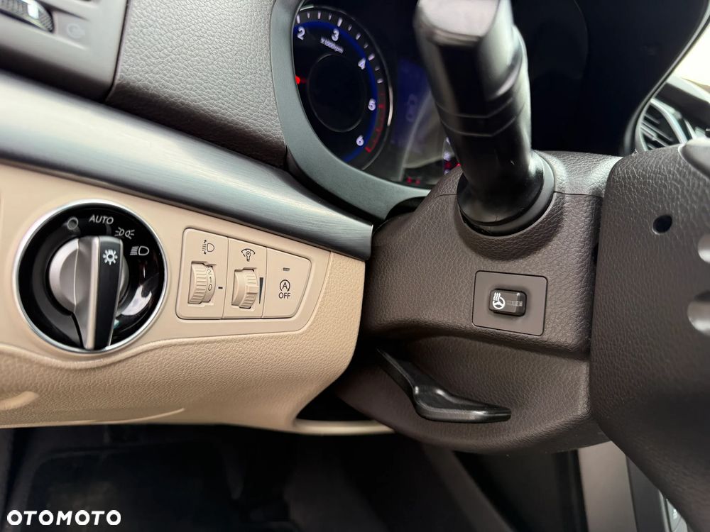 Hyundai i40 Kombi 1.7 CRDi Premium - 32