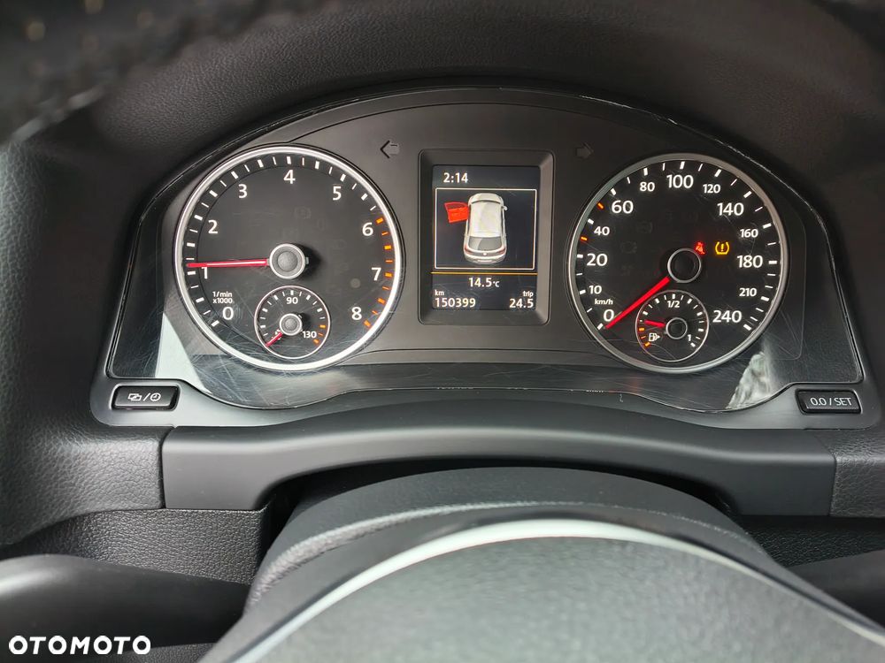 Volkswagen Tiguan - 19