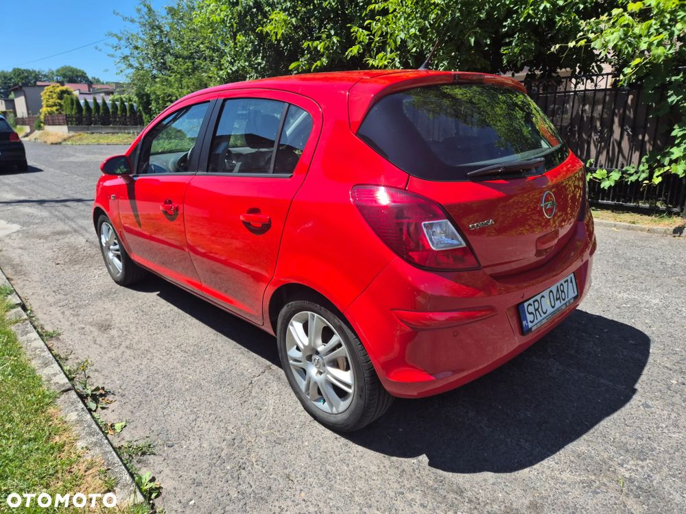 Opel Corsa 1.4 16V Innovation - 7