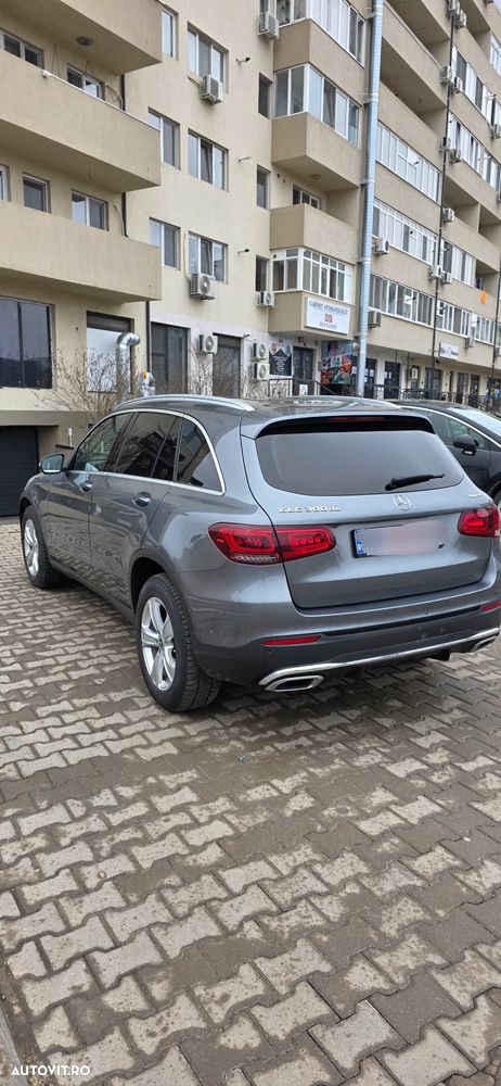 Mercedes-Benz GLC 300 de 4Matic 9G-TRONIC AMG Line - 4