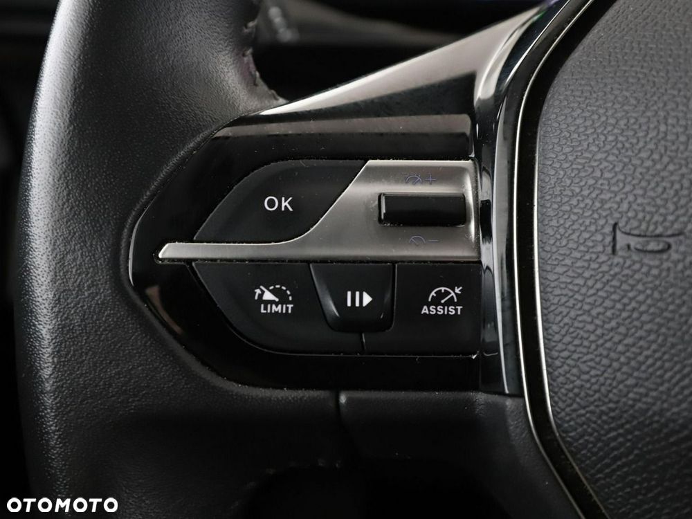 Peugeot 308 1.2 PureTech Allure S&S - 36