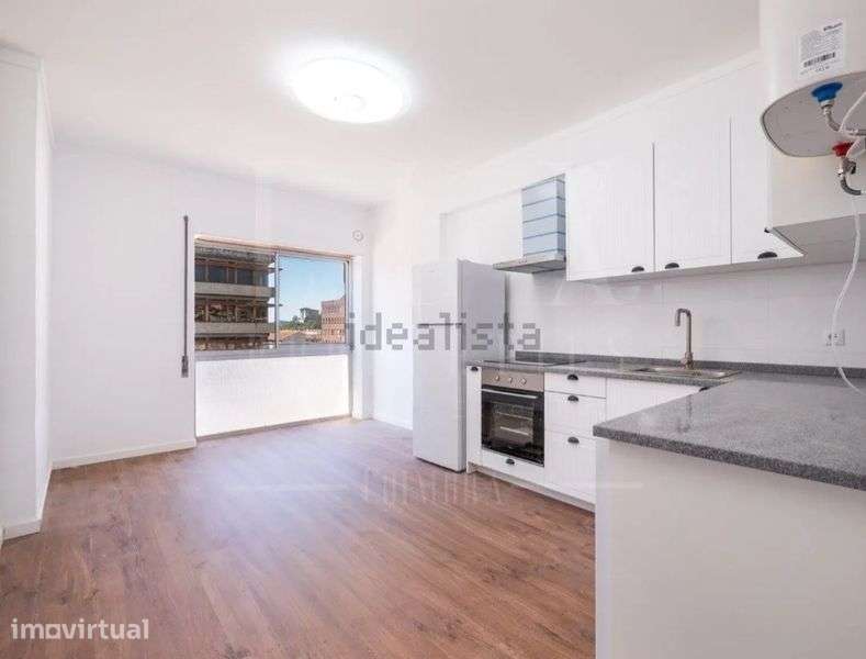 Apartamento T1 em Coimbra - Grande imagem: 2/12