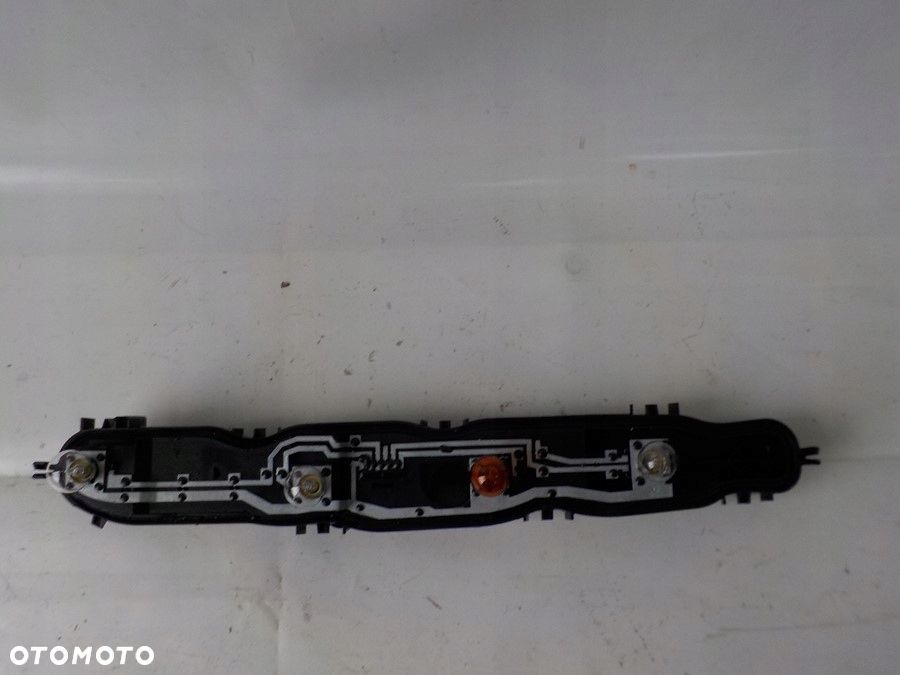 FORD TRANSIT CUSTOM WKŁAD LAMPY TYŁ PRAWY NOWY - 1