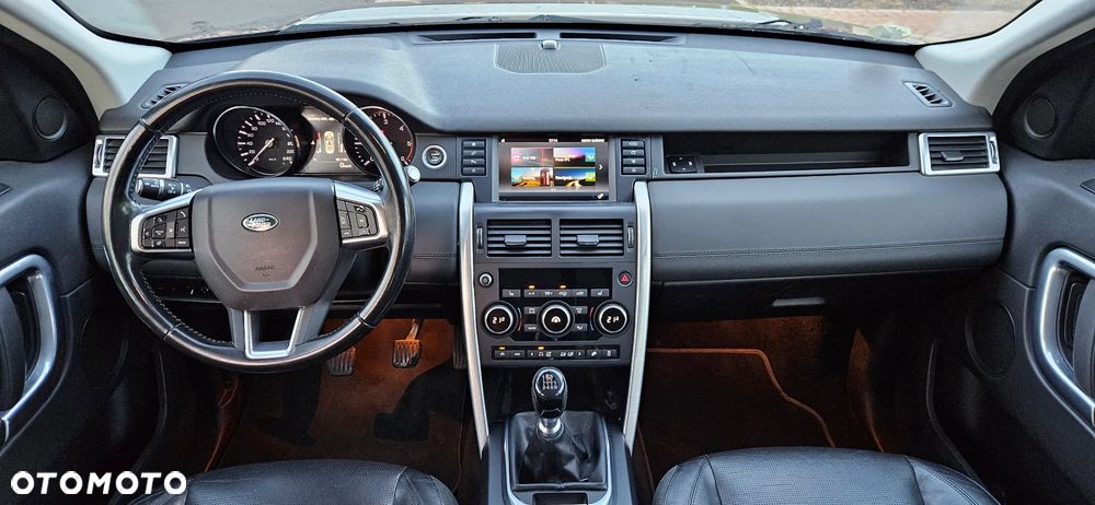 Land Rover Discovery Sport 2.0 TD4 SE - 10