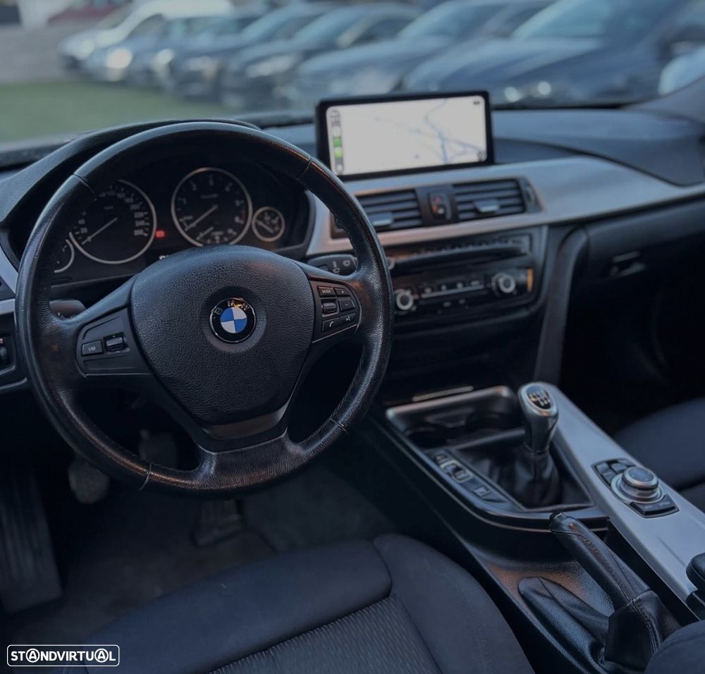 BMW 320 d Sport Line - 5