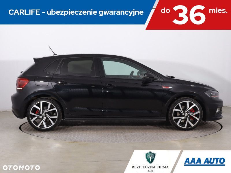 Volkswagen Polo - 8