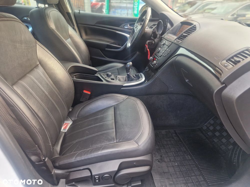 Opel Insignia 1.6 T Sport - 26