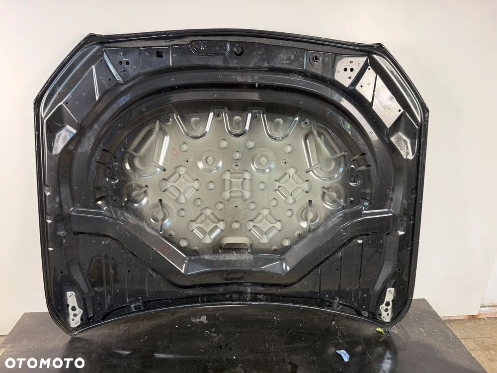 Maska Przód Mercedes-Benz E W214 A214 A2148870100 - 4