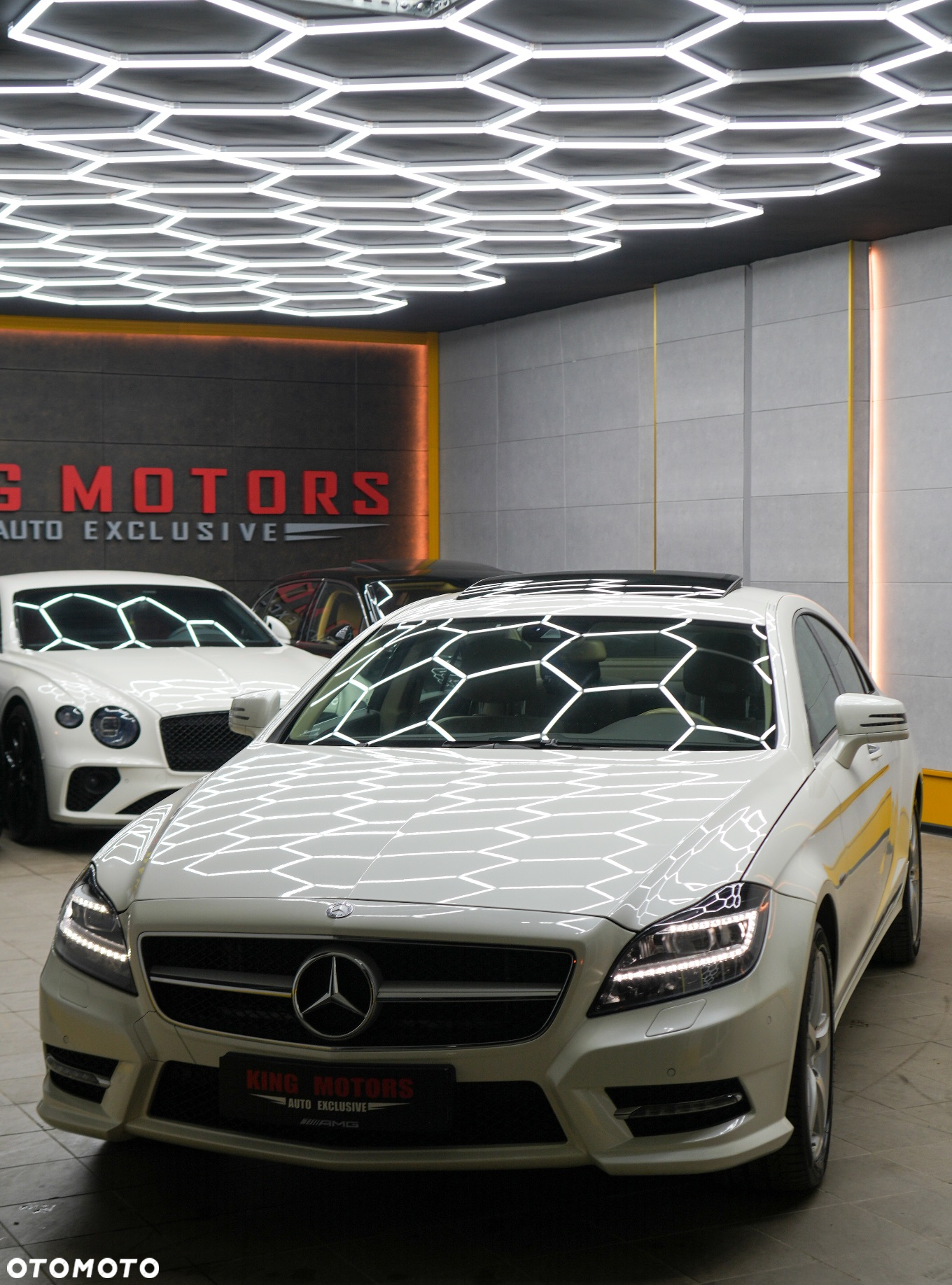 Mercedes-Benz CLS 500 4Matic BlueEFFICIENCY 7G-TRONIC Edition 1 - 5