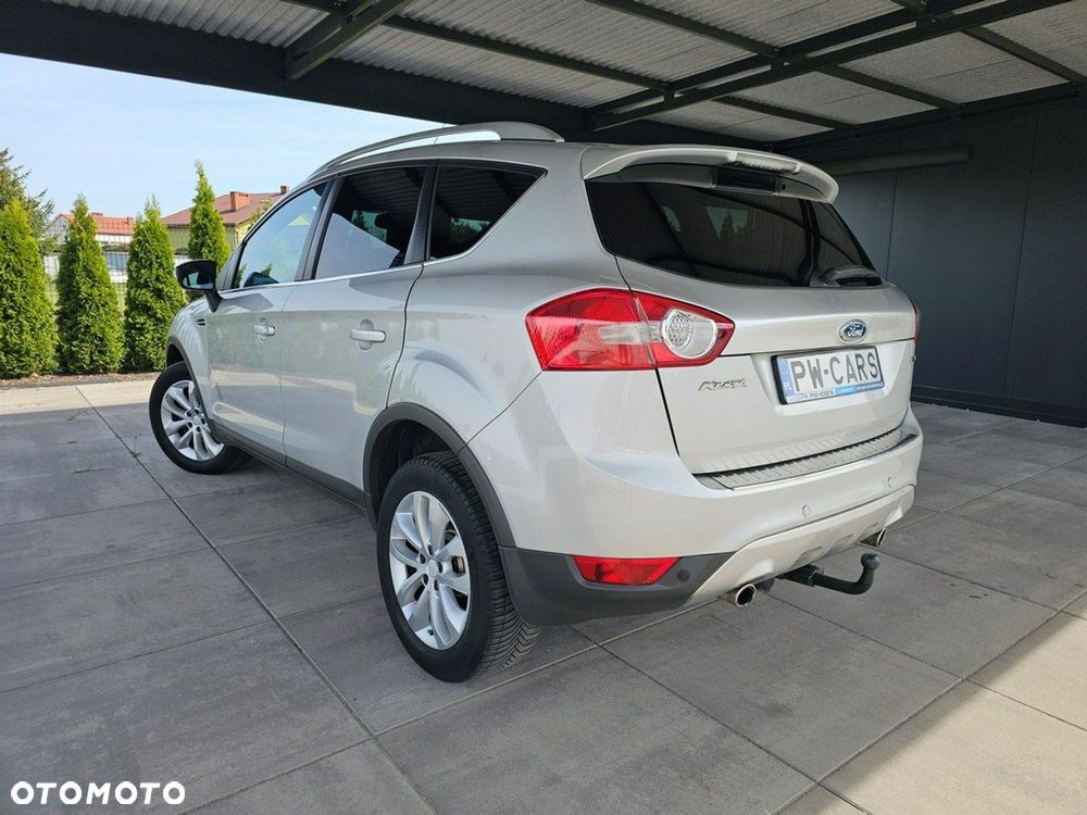 Ford Kuga - 4