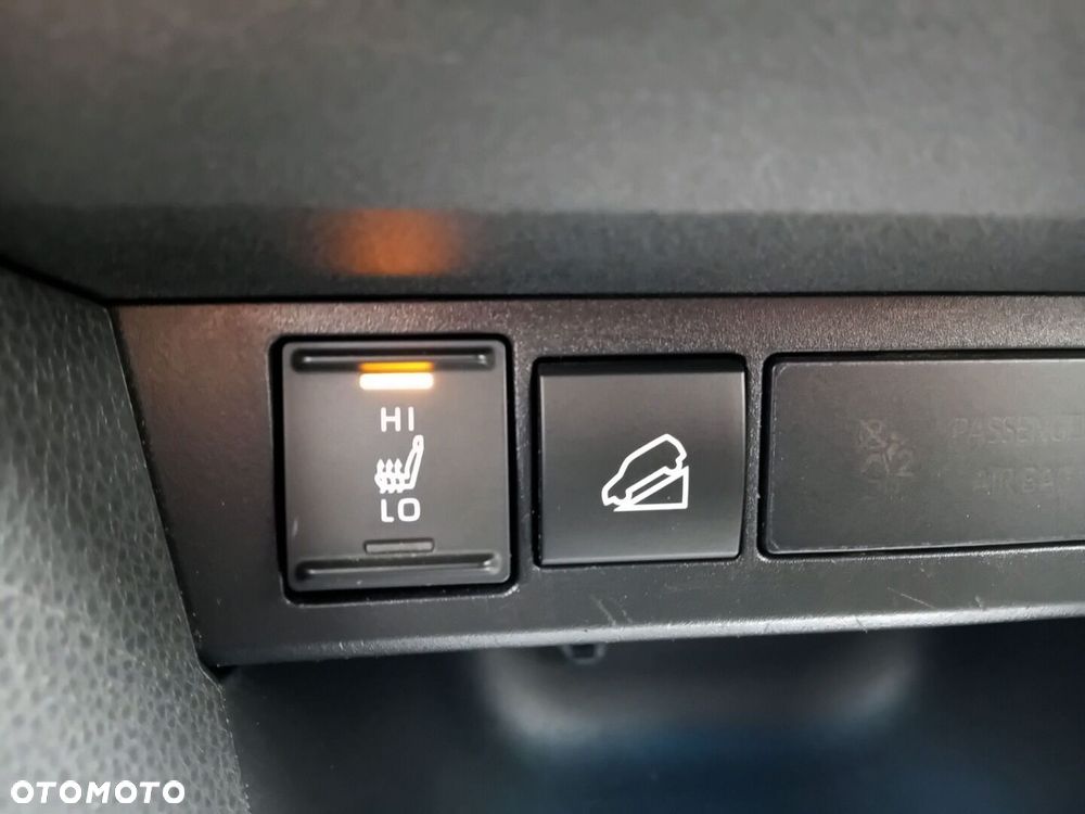 Toyota Yaris Cross Hybrid 1.5 Comfort 4x4 - 23