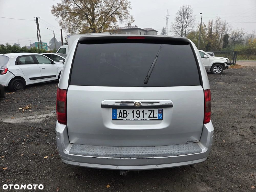 Chrysler Grand Voyager - 6