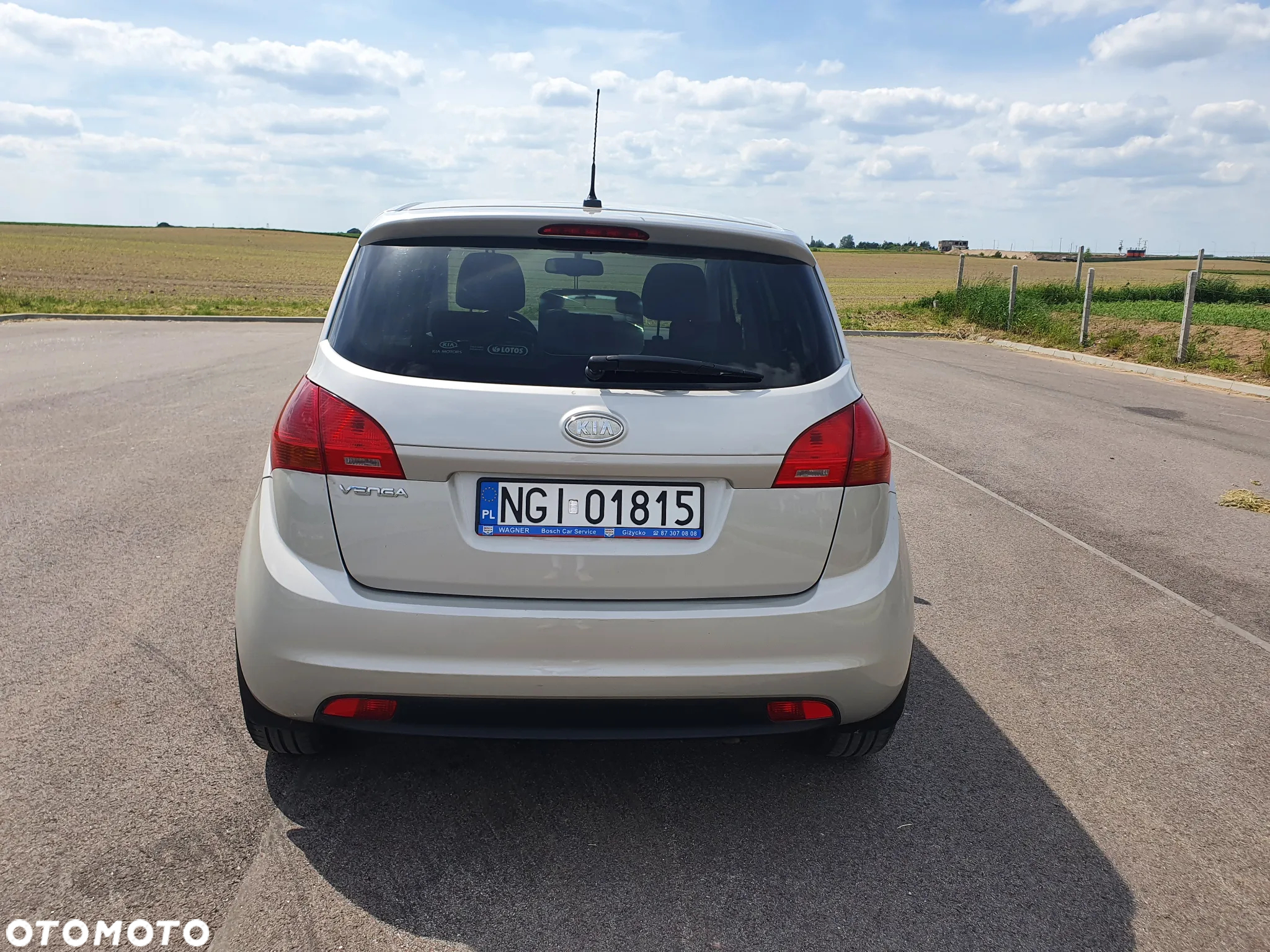 Kia Venga 1.6 L - 4