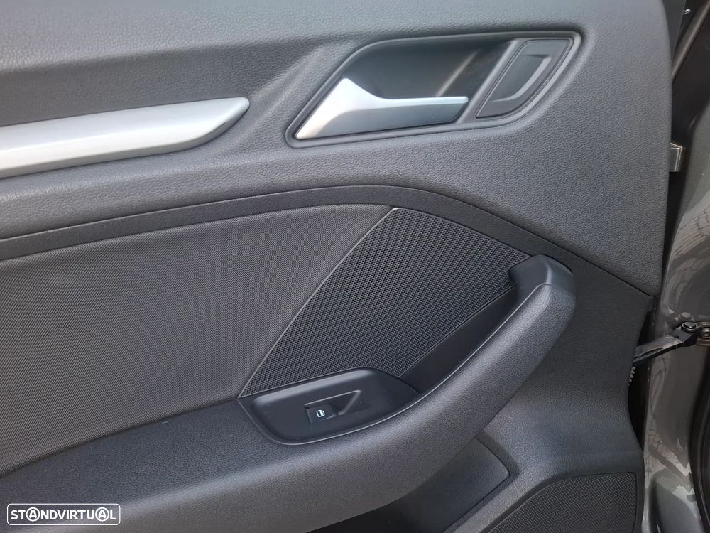 Audi A3 Limousine 1.6 TDI Advance - 37