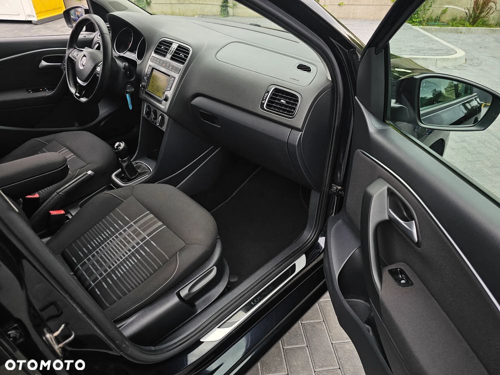 Volkswagen Polo 1.2 TSI Black/Silver Edition - 10