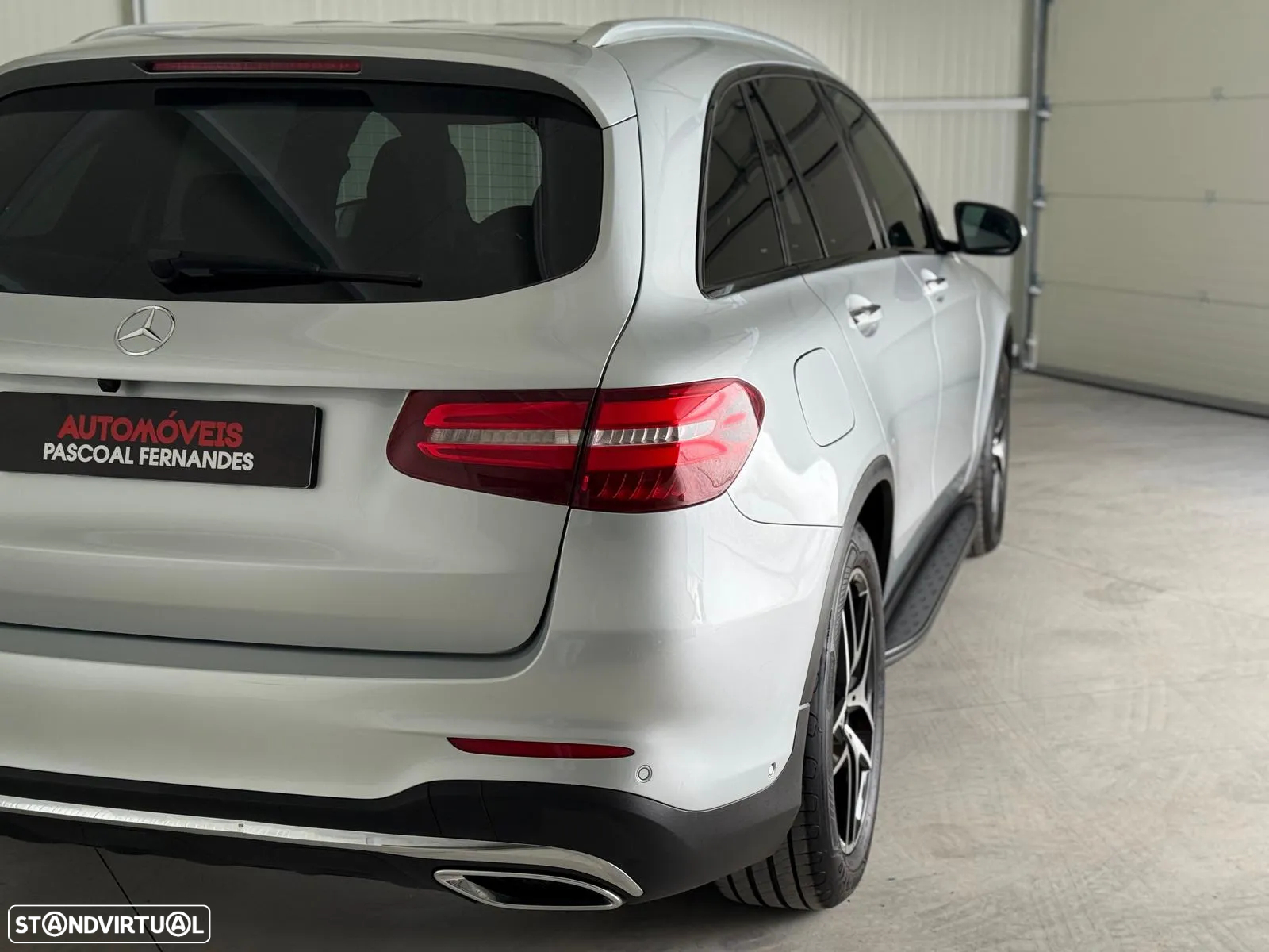 Mercedes-Benz GLC 250 d 4Matic 9G-TRONIC AMG Line - 27
