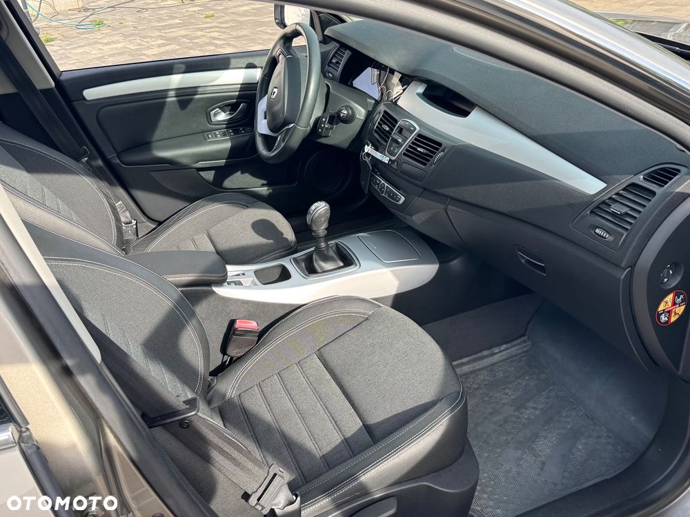 Renault Laguna - 12
