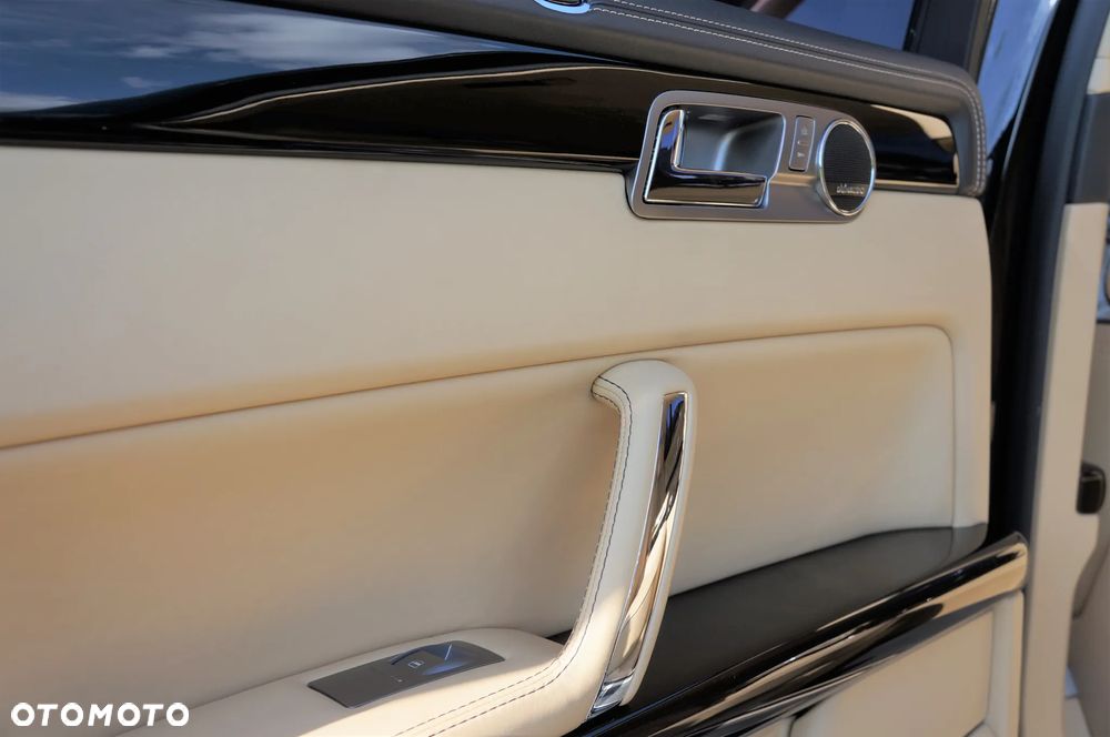 Volkswagen Phaeton 3.0 V6 TDI DPF 4MotION langer Radstand (4 Sitzer) - 31